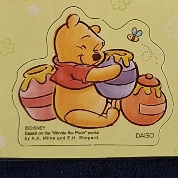 Disney's Winnie The Pooh Magnet Sheet - Picture 5 of 5